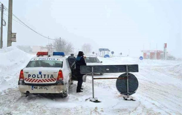 Viscolul a blocat Braila. Drumuri nationala si judetene inchise