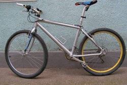Minor dat disparut in Galati, depistat la Braila cu o bicicleta furata