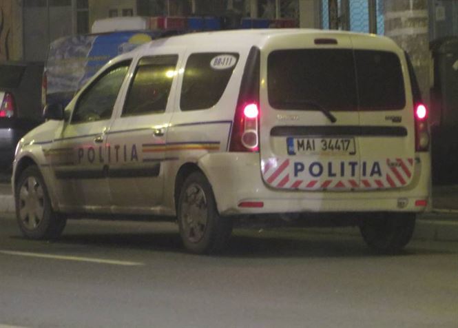 Femeie lovita pe trecerea de pietoni. Soferul vinovat a parasit locul accidentului