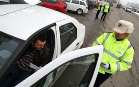 Mai multe masini au fost verificate de ofiterii de investigare a fraudelor