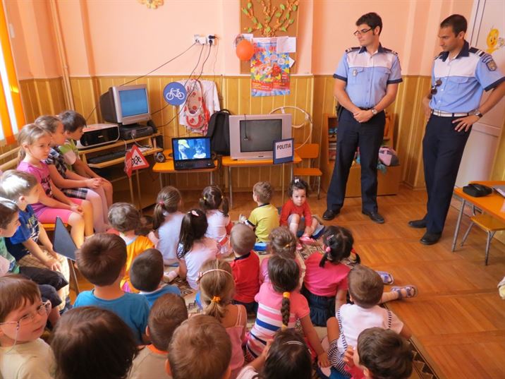 Siguranta elevilor pe primul loc