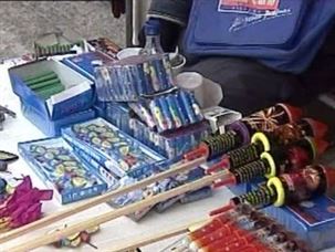 Politistii braileni au confiscat aproape 7.000 de petarde