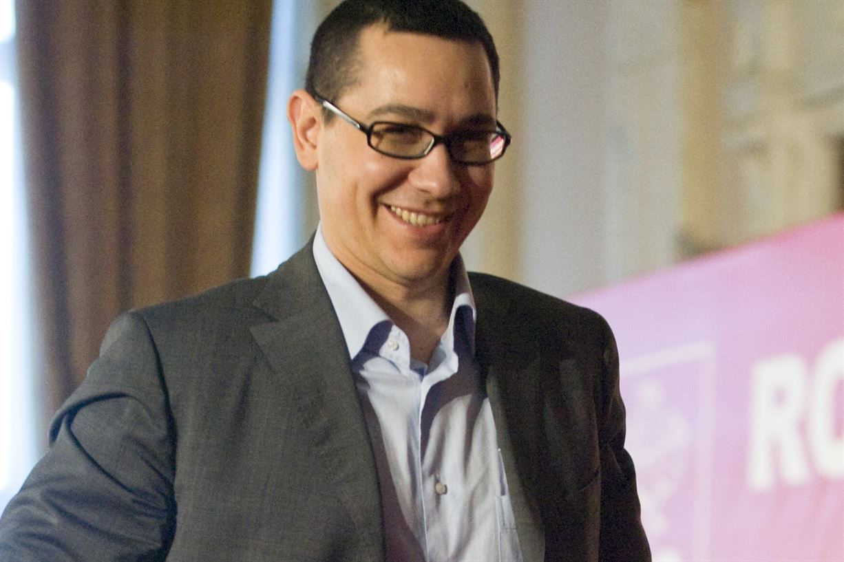 Brailenii mintiti de Ponta merg pe o autostradă făcută cu carioca