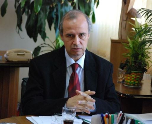 Simionescu se gandeste sa renunte la fotoliul de primar