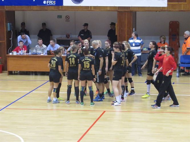 Turneu de handbal feminin in Polivalenta braileana